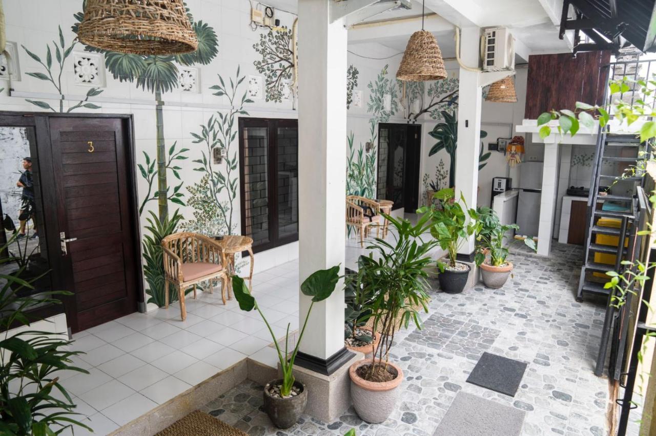 Sunrise Surf Guest House Canggu Екстериор снимка